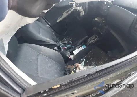 2010 Toyota Corolla S z USA, uszkodzony, nr VIN 2T1BU4EE7AC498942